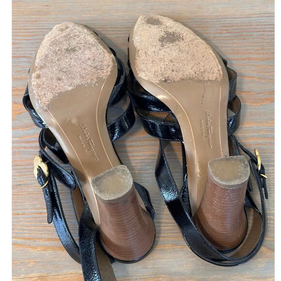 Ferragamo Shoes Women's Size 9 Black Patent Leather Block Heel Strappy Sandals - Picture 10 of 14